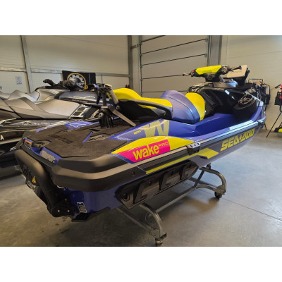 Sea-Doo WAKE PRO 230 rocznik 2021 przebieg 27 mth Audio Garmin Stopień