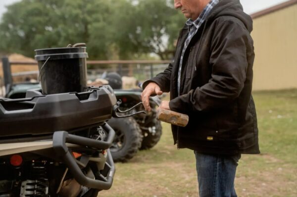 Uchwyt Narzędzia Bolt-On BRP Can-Am