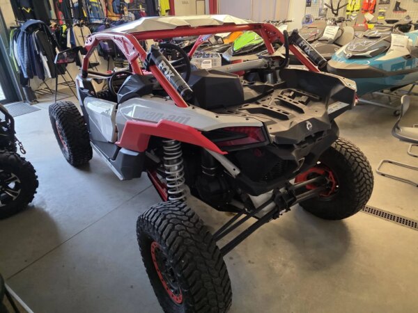 Maverick X3 XRC X RR 2022 przebieg 2200 km