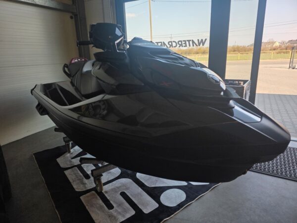 0f5b253496f2f3cf2a5db9c8f0a1f39b